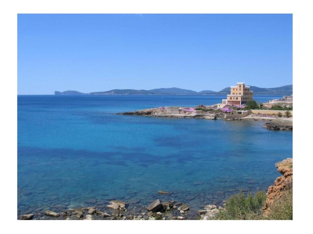 Appartamento In Centro Fronte Spiaggia Del Lido Con Terrazza Vista Mare E Wi-Fi Alghero Exterior foto